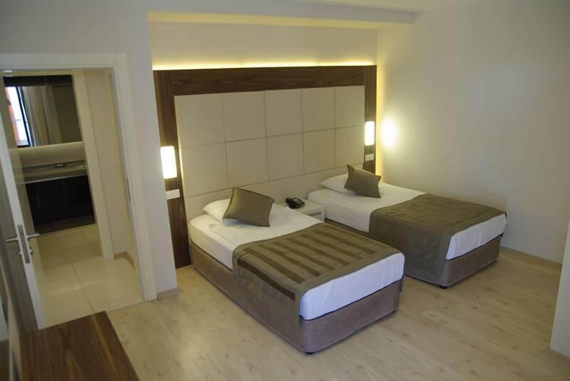 Delfino Apart Hotel Alanya Bagian luar foto