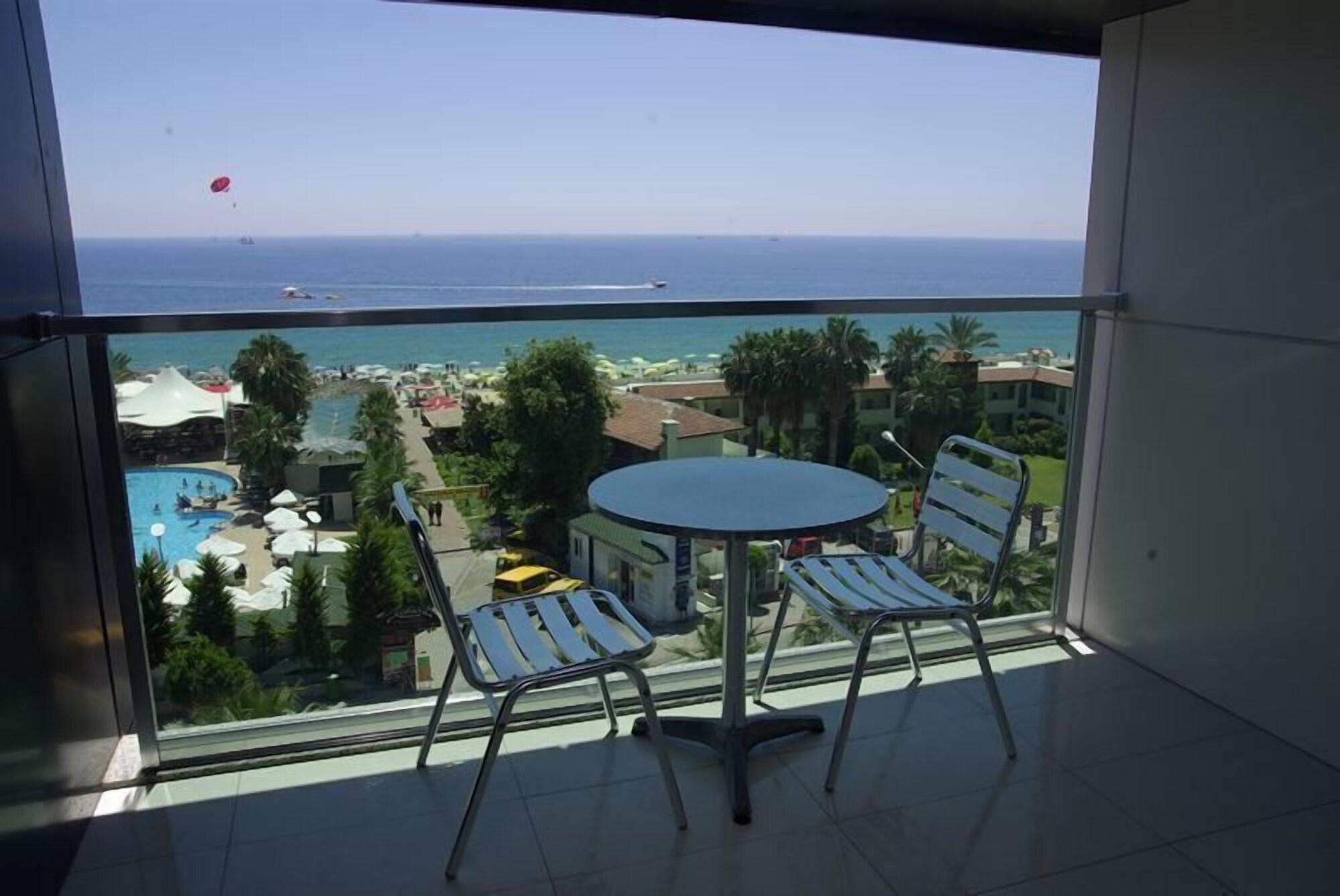 Delfino Apart Hotel Alanya Bagian luar foto