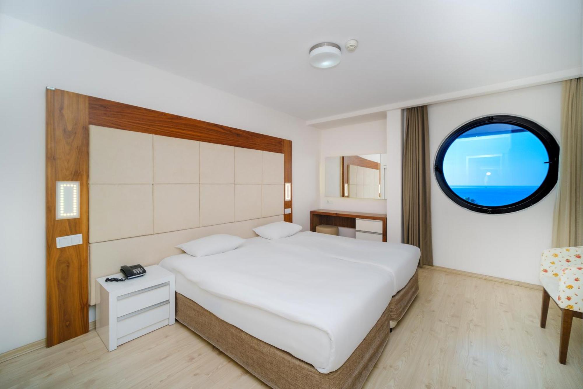 Delfino Apart Hotel Alanya Bagian luar foto